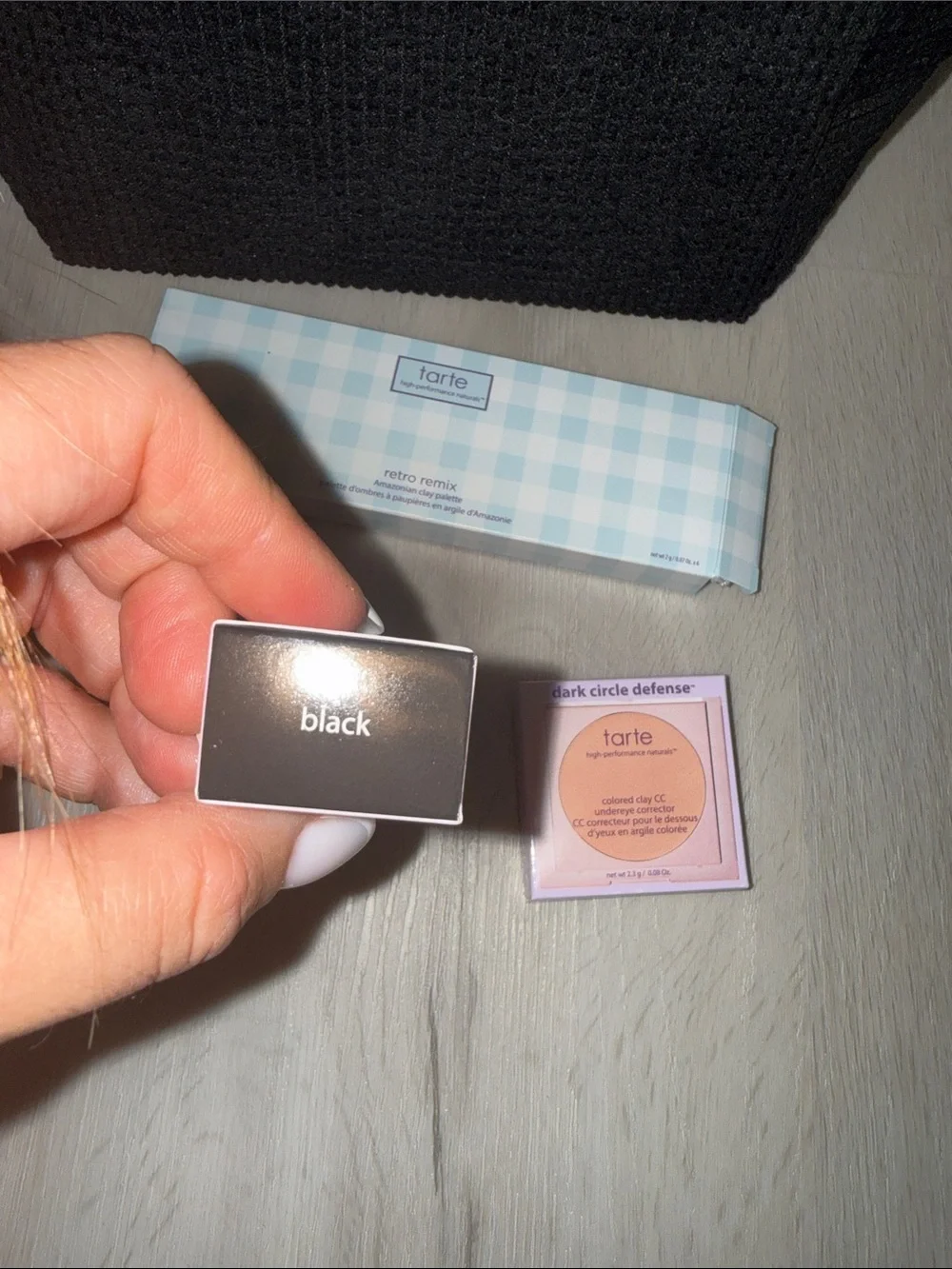 Tarte Eyeshadow Palette, CC Under Eye Corrector, Tubing mascara & makeup bag bun